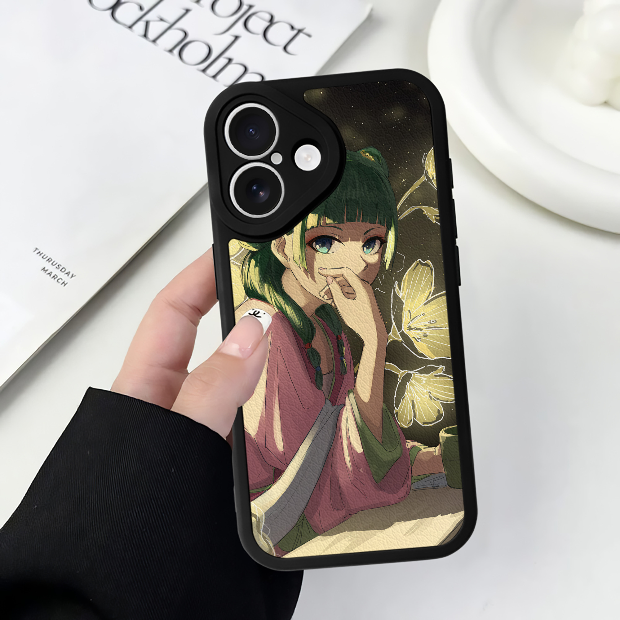 （画像用） 薬屋のひとりごと The Apothecary Diaries 【iPhone 16シリーズ対応】シリコンスマホケース（レザー調） 材質：シリコン